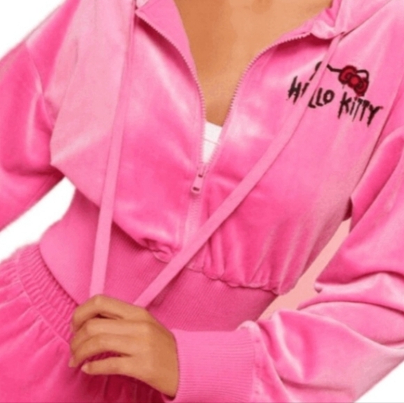 Hello Kitty X Forever 21 Tracksuit - Picture 2 of 13